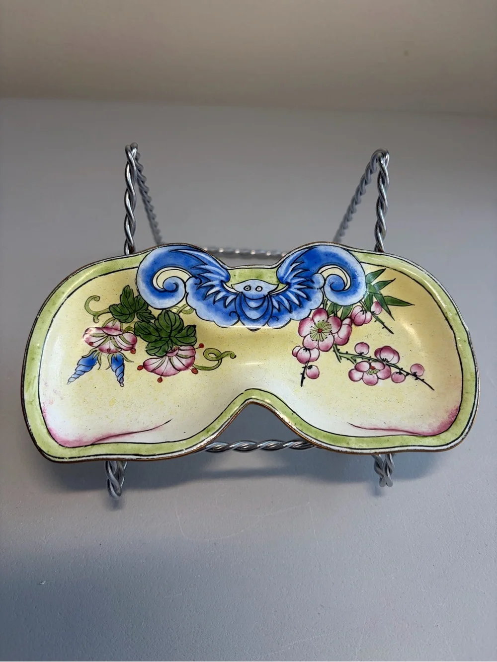 Antique Chinese Canton Enamel Eyeglass Holder Lucky Bat Trinket Dish Handpainted